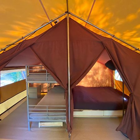 Camping La Kahute - Tente Lodge Au Coeur De La Foret Каркан Екстер'єр фото