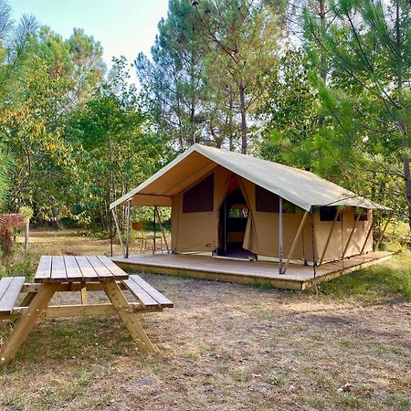 Camping La Kahute - Tente Lodge Au Coeur De La Foret Каркан Екстер'єр фото