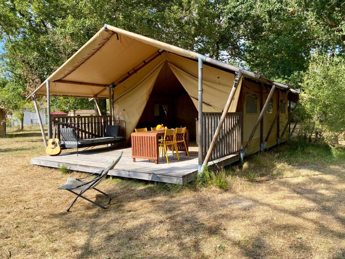 Camping La Kahute - Tente Lodge Au Coeur De La Foret Каркан Екстер'єр фото