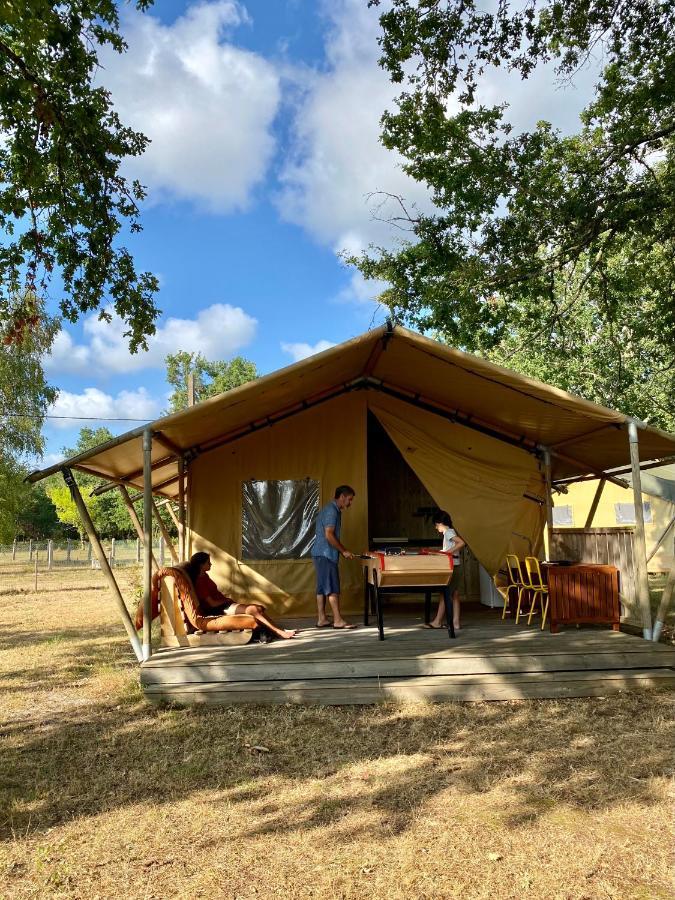 Camping La Kahute - Tente Lodge Au Coeur De La Foret Каркан Екстер'єр фото