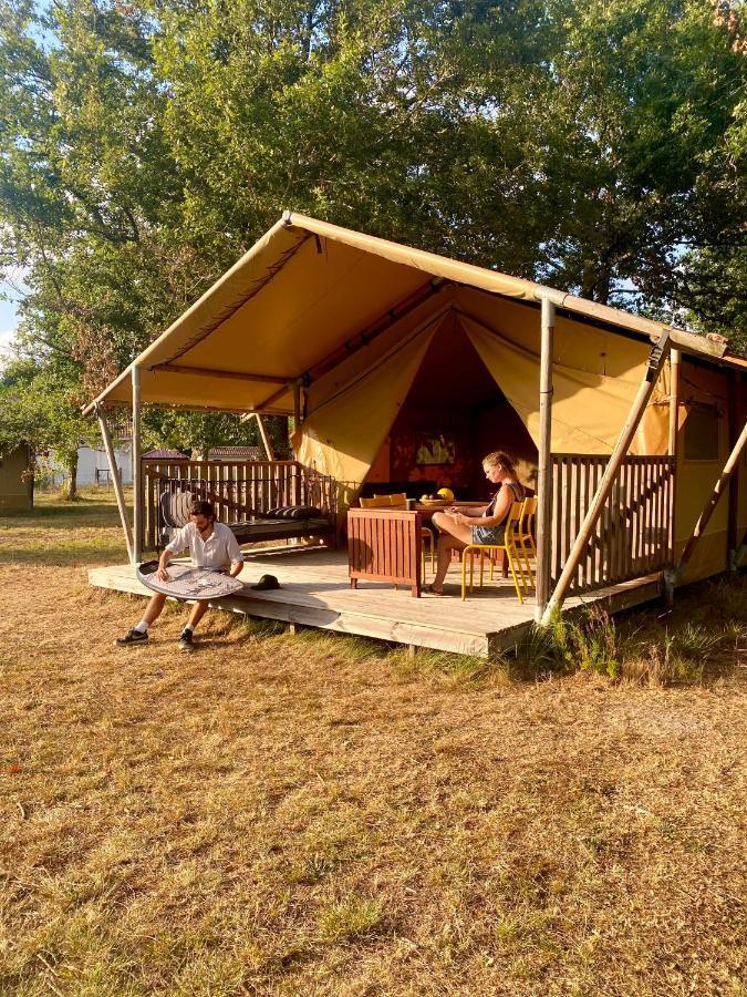 Camping La Kahute - Tente Lodge Au Coeur De La Foret Каркан Екстер'єр фото
