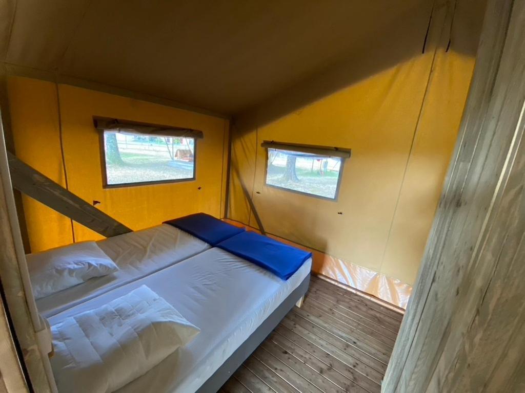 Camping La Kahute - Tente Lodge Au Coeur De La Foret Каркан Екстер'єр фото