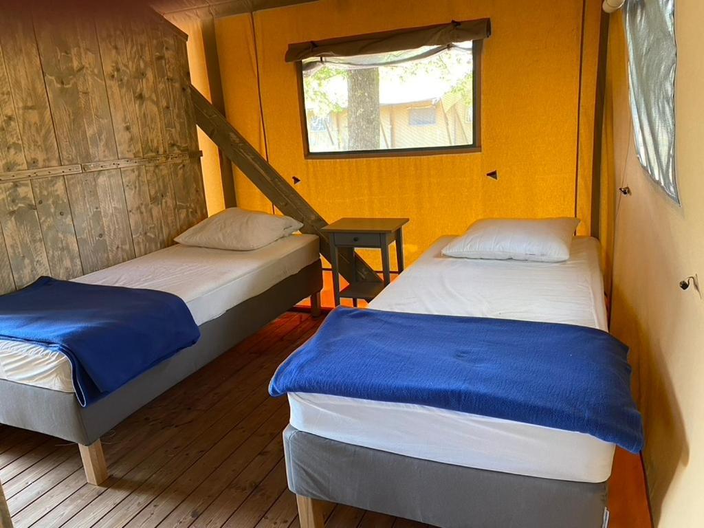 Camping La Kahute - Tente Lodge Au Coeur De La Foret Каркан Екстер'єр фото