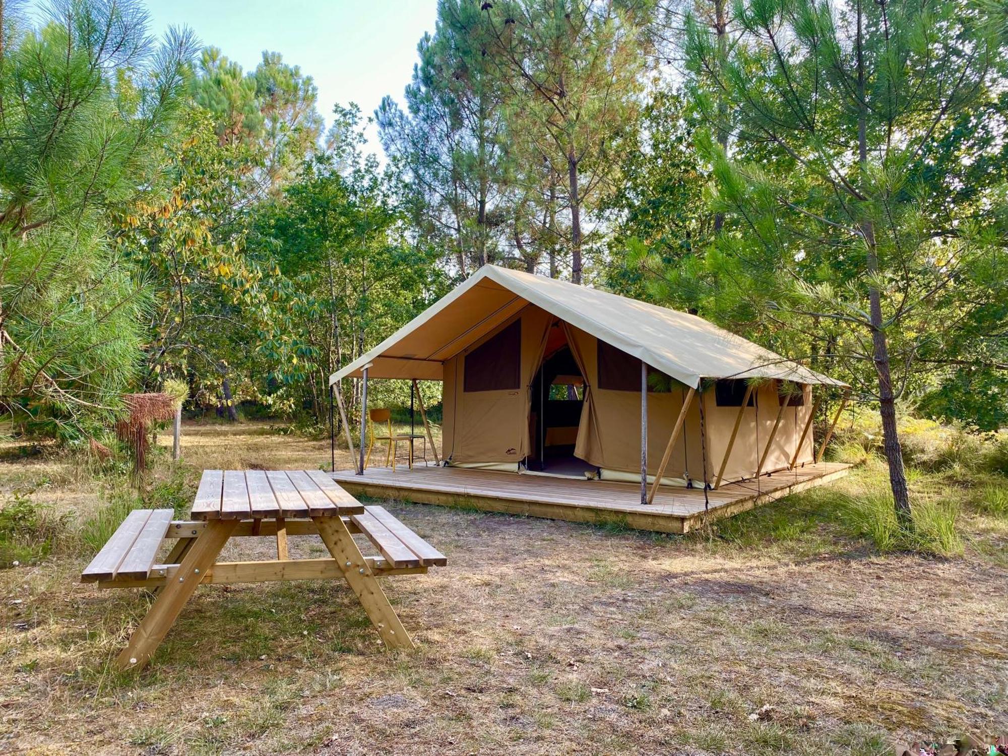 Camping La Kahute - Tente Lodge Au Coeur De La Foret Каркан Екстер'єр фото