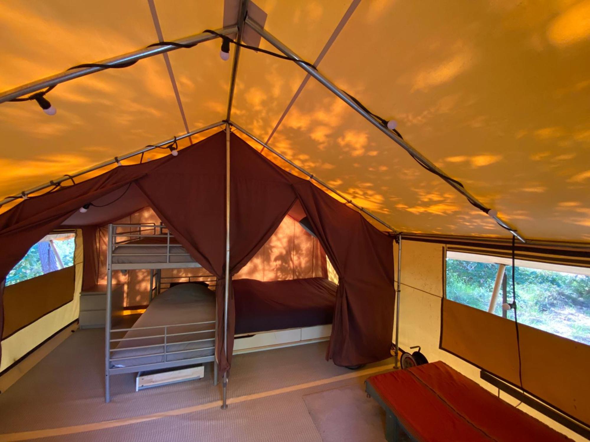 Camping La Kahute - Tente Lodge Au Coeur De La Foret Каркан Екстер'єр фото