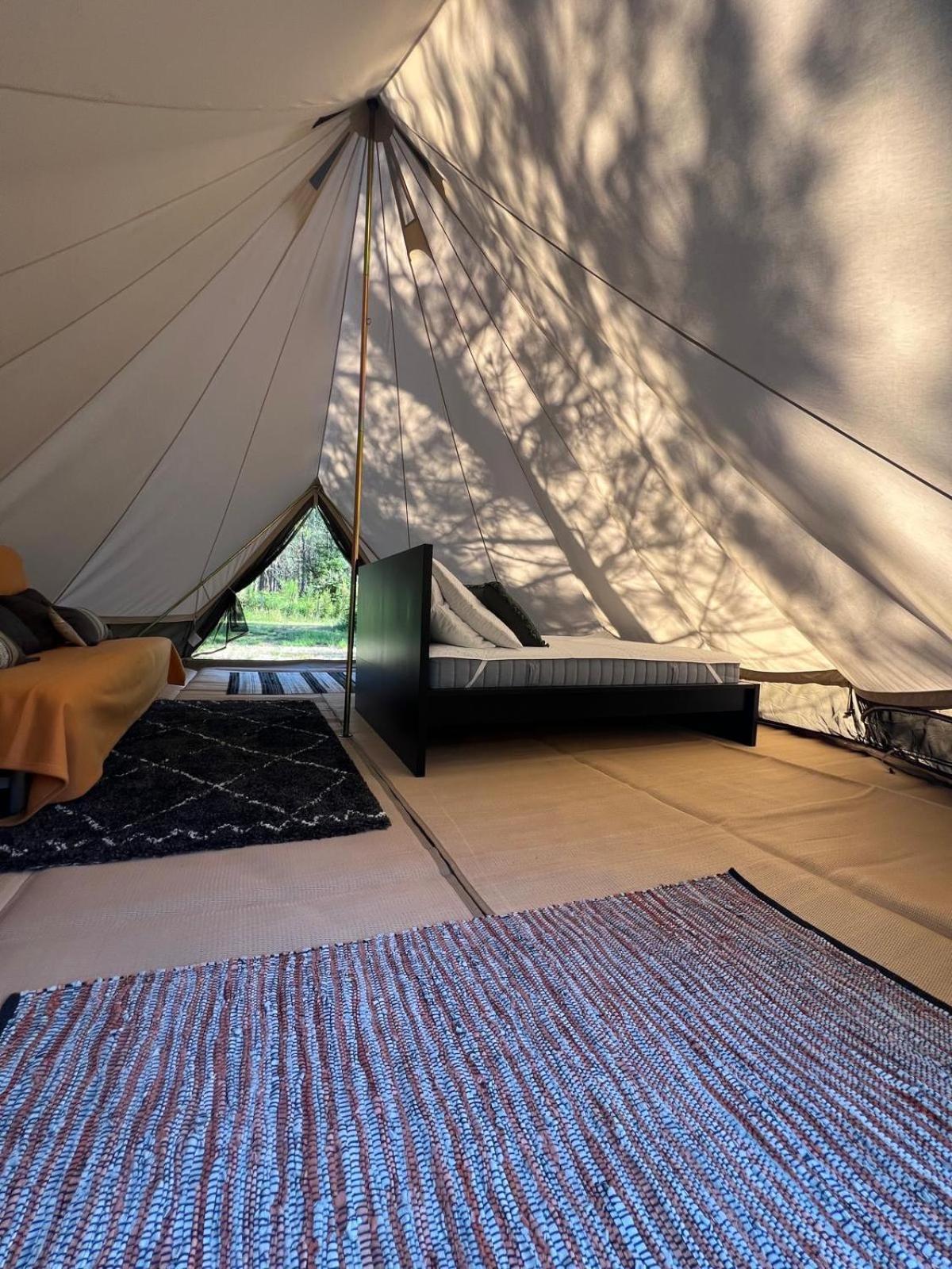 Camping La Kahute - Tente Lodge Au Coeur De La Foret Каркан Екстер'єр фото